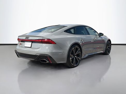 Used 2022 Audi RS 7 Sportback image 3