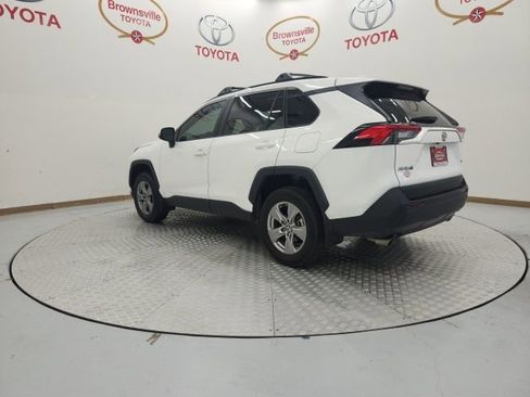 Used 2025 Toyota RAV4 XLE w/ Convenience Package image 6