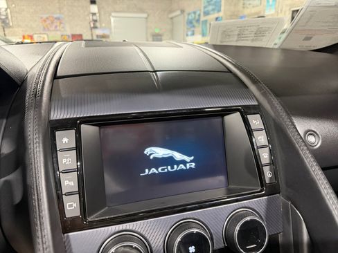 Used 2018 Jaguar F-TYPE R-Dynamic image 32