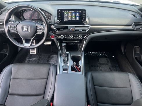 Used 2022 Honda Accord Sport image 2