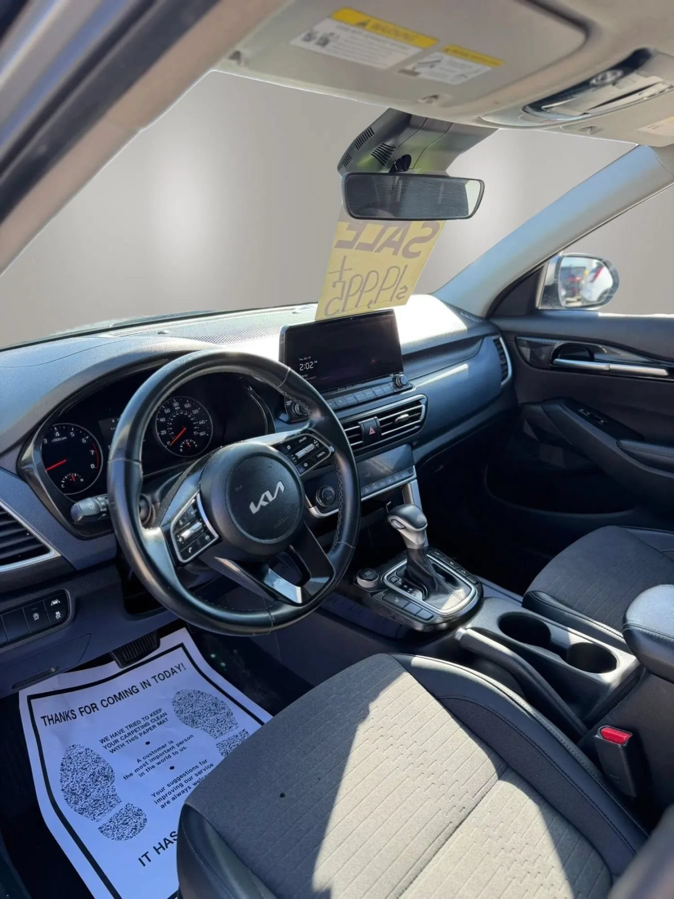 Used 2023 Kia Seltos S w/ Navigation Package AWD/4WD image 12
