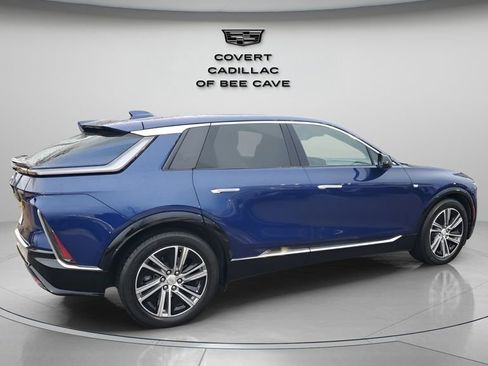 Certified 2024 Cadillac Lyriq Luxury image 10