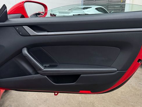 Used 2022 Porsche 911 Carrera image 57