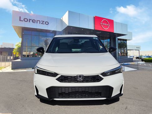 Used 2025 Honda Civic Sport image 2