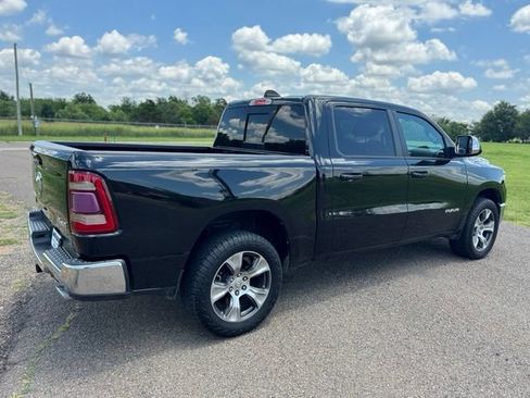 Used 2023 RAM 1500 Laramie AWD/4WD image 6