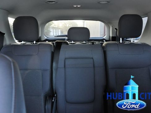Used 2025 Ford Explorer Active RWD image 22