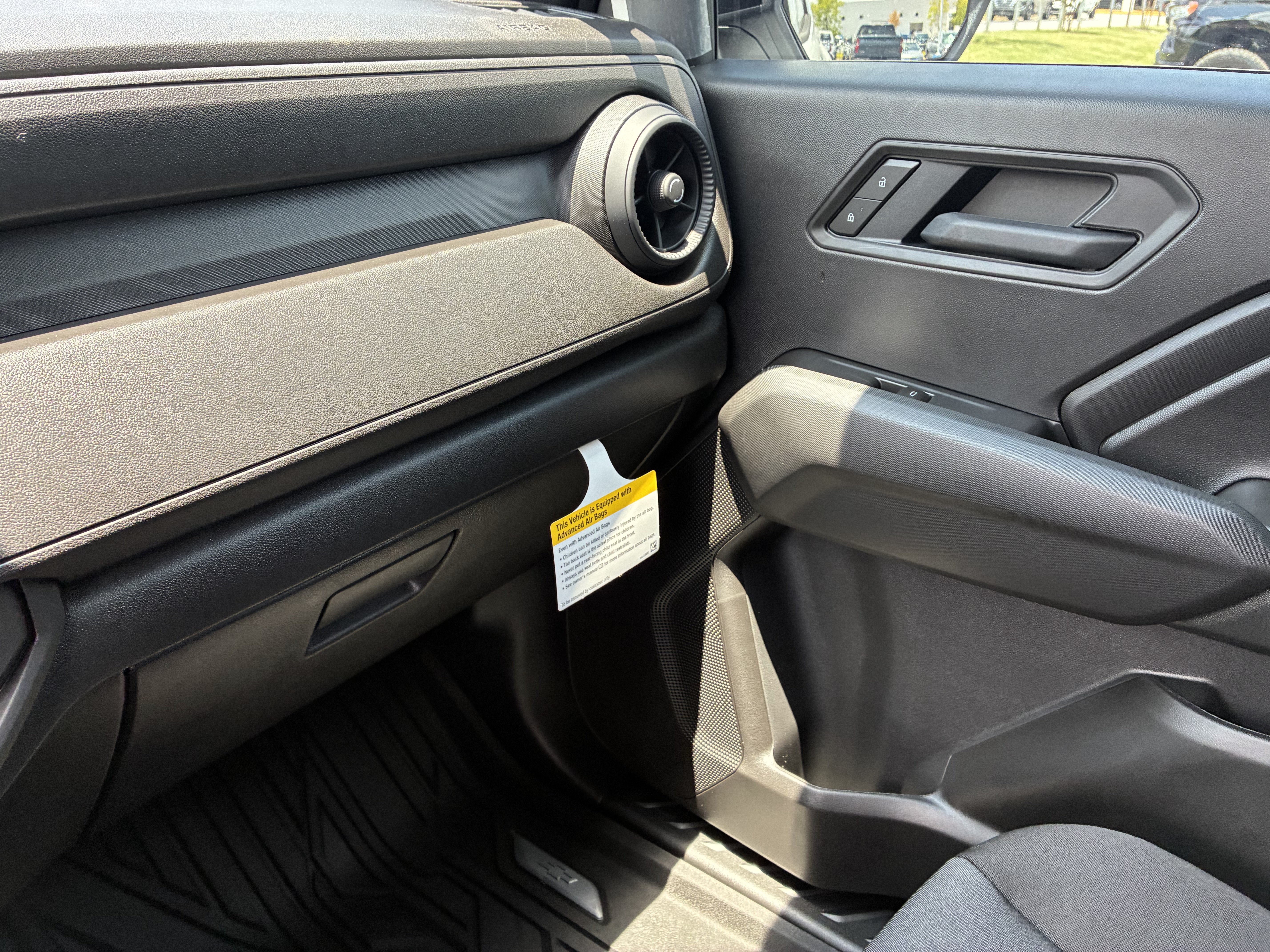 New 2026 Chevrolet Colorado Trail Boss AWD/4WD image 36