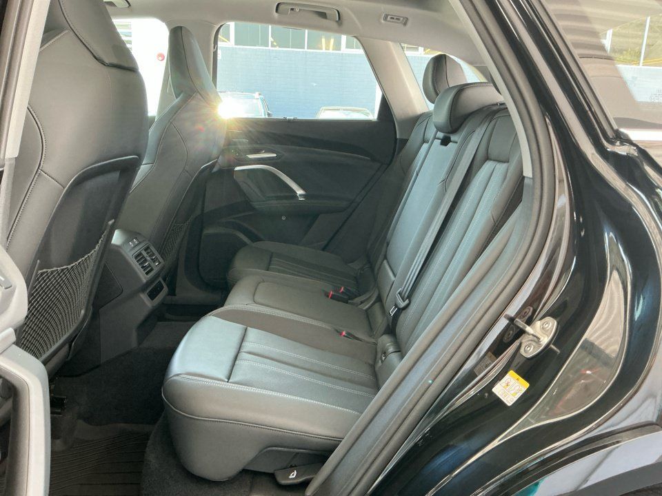 Certified 2025 Audi Q5 Premium w/ Premium Plus AWD/4WD image 33