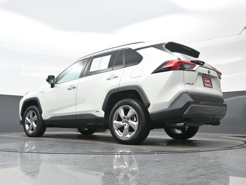 Used 2021 Toyota RAV4 Limited image 31