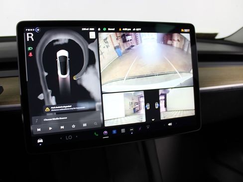 Used 2023 Tesla Model 3 Standard Range RWD image 17