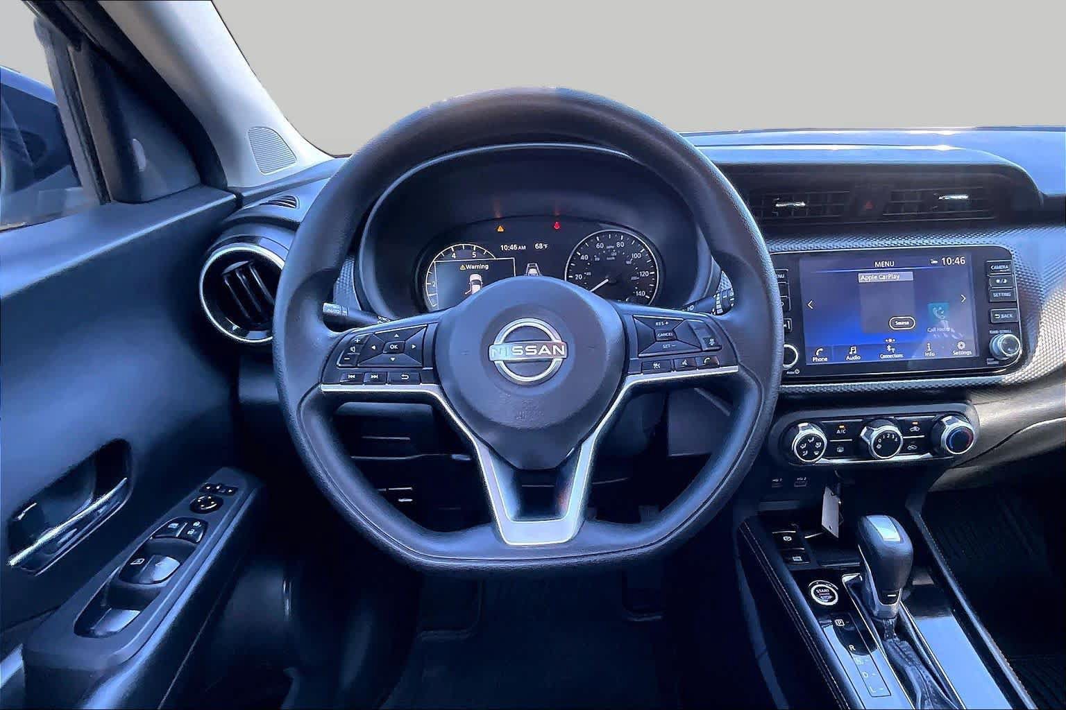 Used 2024 Nissan Kicks SV FWD image 6