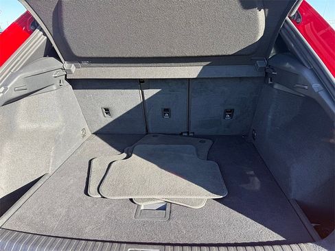 Used 2019 Audi Q3 2.0T Premium image 14