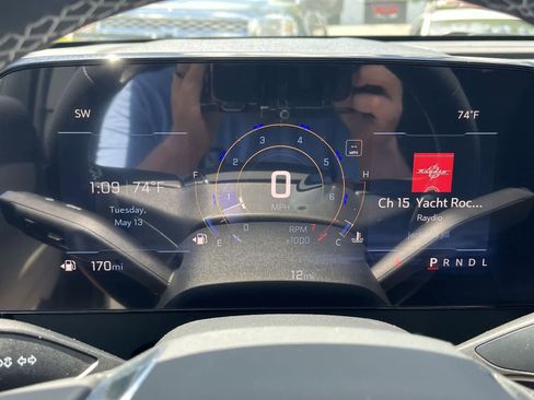 New 2025 Chevrolet Traverse LT w/ Driver Confidence Package FWD image 12