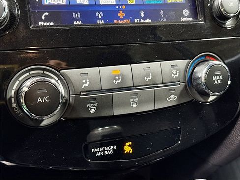 Used 2020 Nissan Rogue S image 17