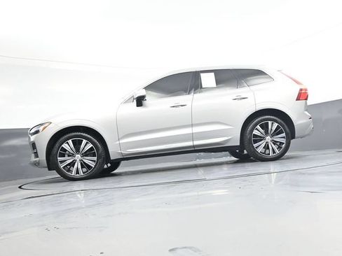 Used 2022 Volvo XC60 B5 Inscription w/ Protection Package Premier FWD image 35