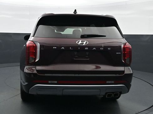 Used 2023 Hyundai Palisade Limited AWD/4WD image 6