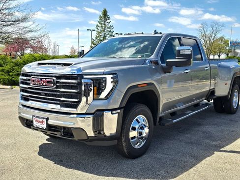Certified 2026 GMC Sierra 3500 SLT w/ SLT Premium Package AWD/4WD image 13