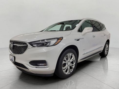 Used 2019 Buick Enclave Avenir w/ Avenir Technology Package AWD/4WD image 12