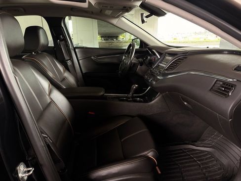 Used 2019 Chevrolet Impala Premier FWD image 24