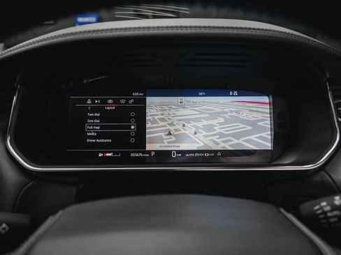 Used 2020 Land Rover Range Rover Sport SVR image 55