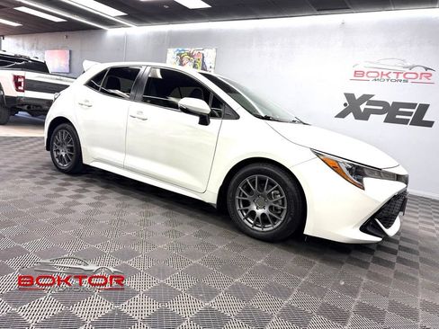 Used 2019 Toyota Corolla XSE FWD image 1
