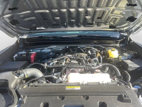 Certified 2025 Toyota Tacoma SR5 image 16