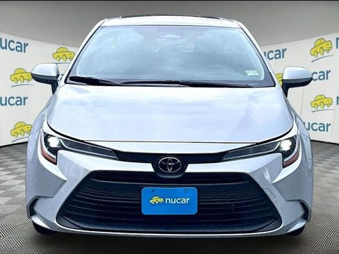 Used 2023 Toyota Corolla LE w/ LE Premium Package FWD image 3