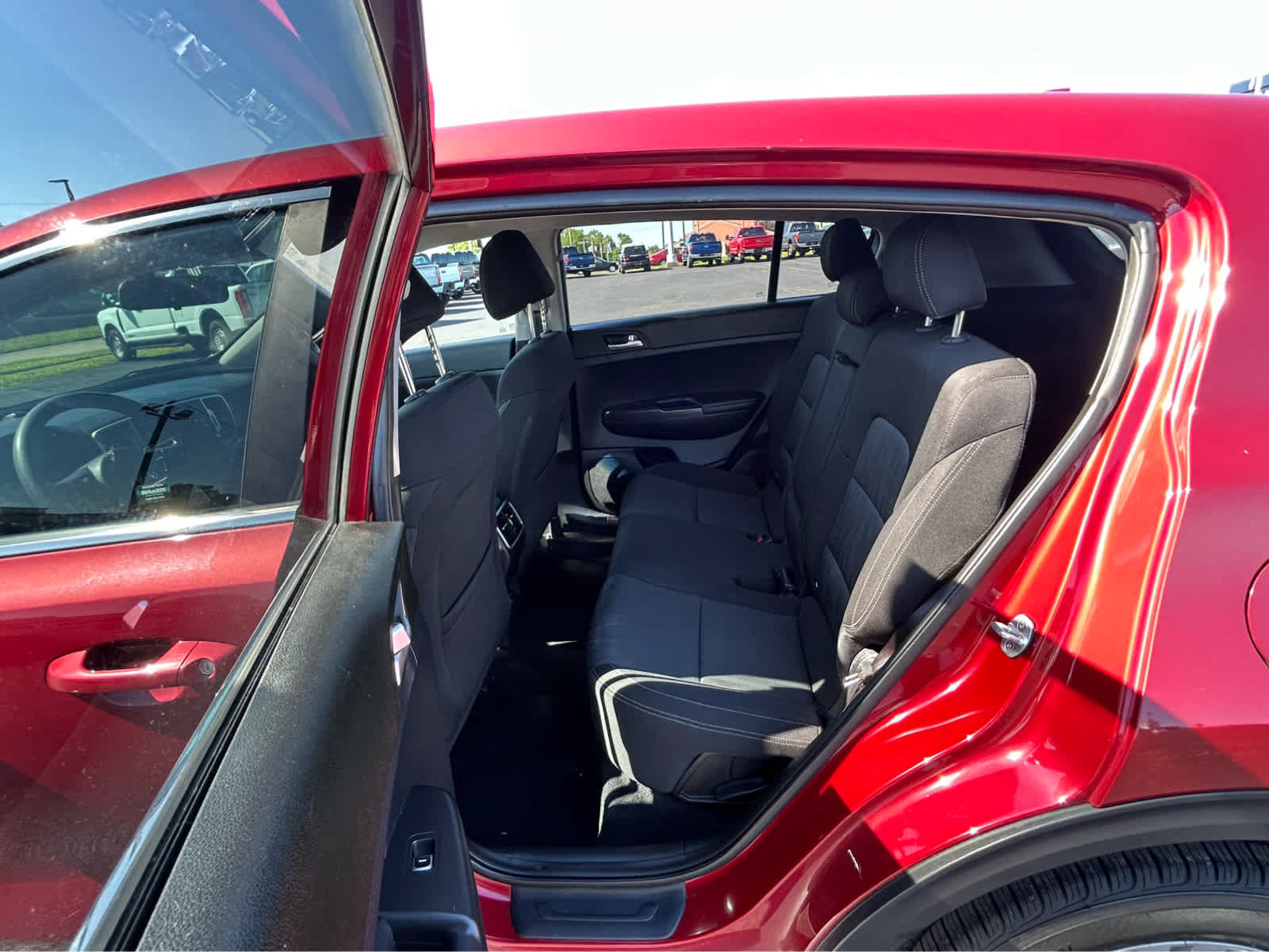 Used 2017 Kia Sportage LX FWD image 9