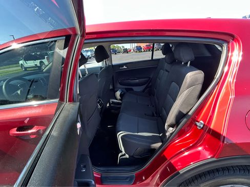 Used 2017 Kia Sportage LX FWD image 9