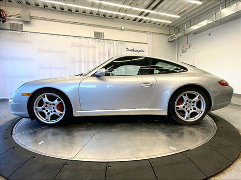 Used 2007 Porsche 911 Carrera S RWD image 2