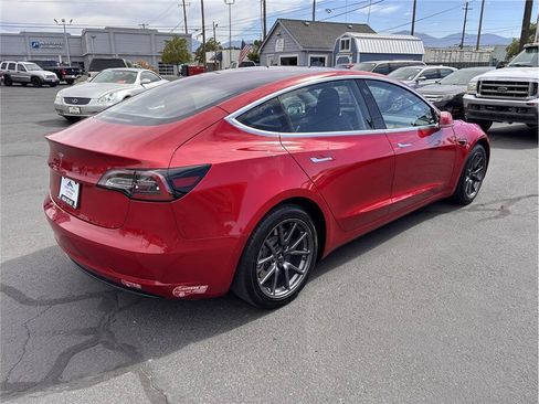 Used 2018 Tesla Model 3 Long Range RWD image 5