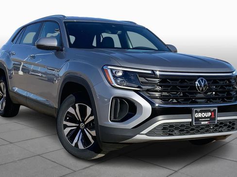 New 2026 Volkswagen Atlas Cross Sport SE AWD/4WD image 2