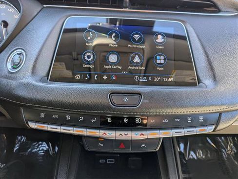 Used 2023 Cadillac XT4 Premium Luxury image 13