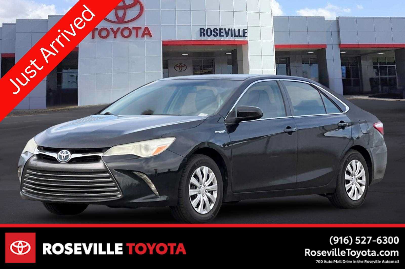 Used 2015 Toyota Camry LE FWD image 1