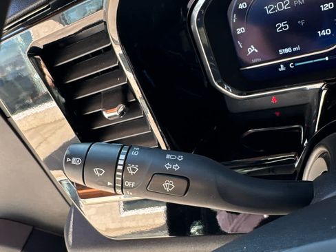 Used 2025 Chevrolet Silverado 2500 ZR2 image 20