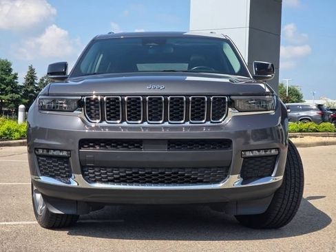 Used 2021 Jeep Grand Cherokee L Limited w/ Trailer Tow Group (B) AWD/4WD image 3