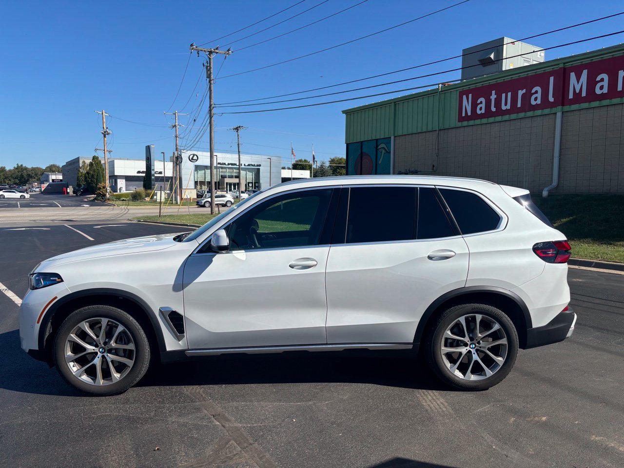 Used 2026 BMW X5 xDrive40i w/ Executive Package AWD/4WD image 6