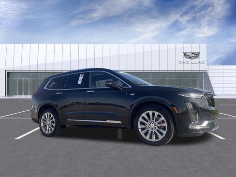 Certified 2024 Cadillac XT6 Premium Luxury w/ LPO, Floor Liner Package AWD/4WD image 1