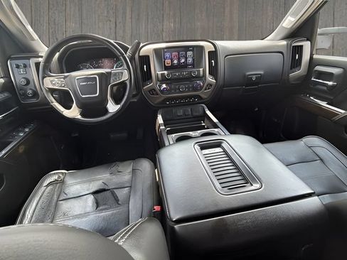 Used 2018 GMC Sierra 3500 Denali w/ Duramax Plus Package AWD/4WD image 17