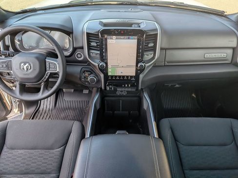 Used 2025 RAM 1500 Big Horn AWD/4WD image 23