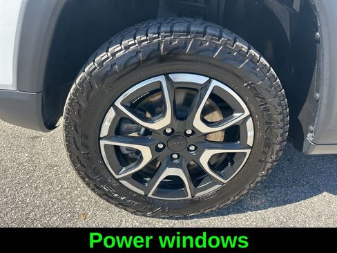 Certified 2024 Jeep Compass Trailhawk image 19