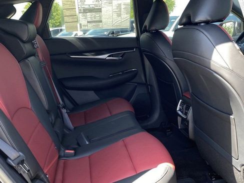 New 2025 INFINITI QX50 Sport image 27