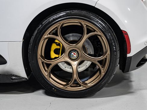 Used 2018 Alfa Romeo 4C Spider image 10