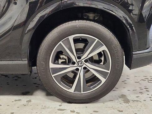 Used 2024 Lexus RX 350 Premium w/ Convenience Package FWD image 32