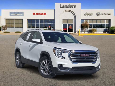 Used 2022 GMC Terrain SLT w/ Infotainment Package II image 1