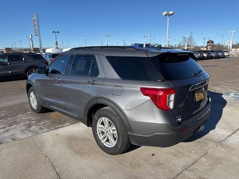 Certified 2021 Ford Explorer XLT w/ Class III Trailer Tow Package image 4