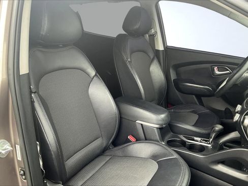 Used 2013 Hyundai Tucson GLS FWD image 7