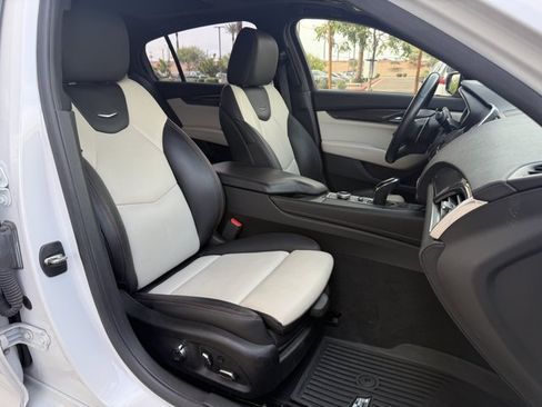 Used 2023 Cadillac CT5 Sport RWD image 13