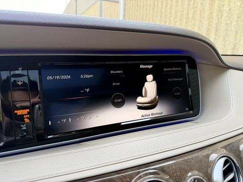 Used 2015 Mercedes-Benz S 550 Sedan image 32