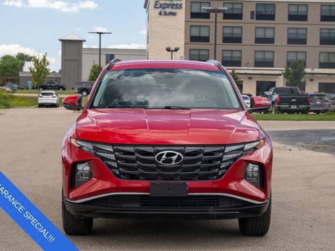 Used 2023 Hyundai Tucson SEL image 2